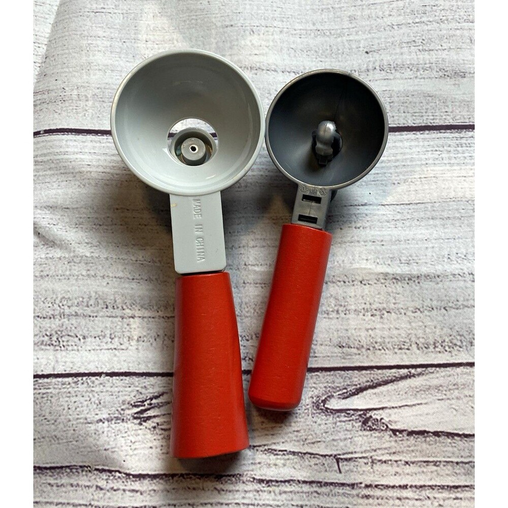 Melissa & Doug Scoop & Serve Ice Cream Counter Replacement Ice Cream Scoops Only